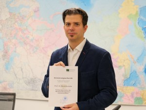 Prof. Brunotte bei seiner Berufung zum Fachgruppenleiter der Wirtschaftsingenieurwissenschaften