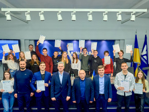 Ukraine Digital: Zeugnisübergabe in Kyiv