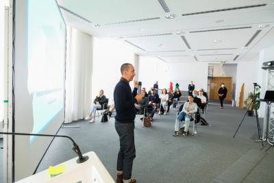 Oliver MacConnell bei der Immatrikulationsfeier zum Wintersemester 2020/21