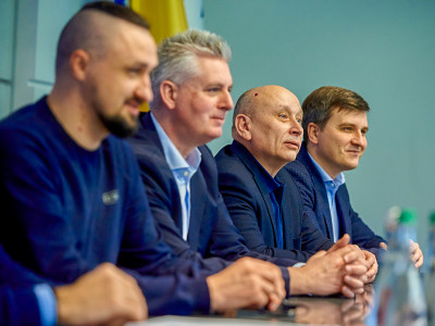 Ukraine Digital: Zeugnisübergabe in Kyiv