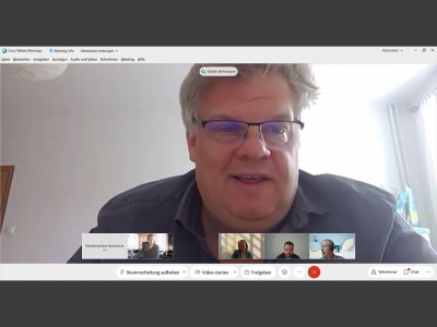 Prof. Malte Behrmann bei der digitalen Immatrikulationsfeier