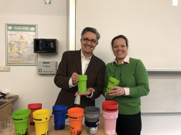 Toxic Lunch mit Prof. Buller und Frau Glahr